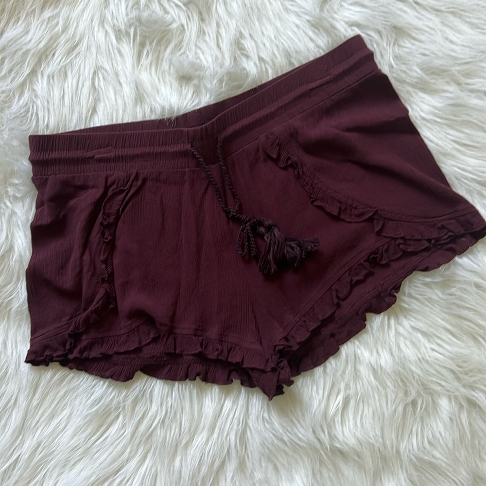 Frilly/Flowy Wine Colored Short Shorts Sz 11-13 (runs small)
